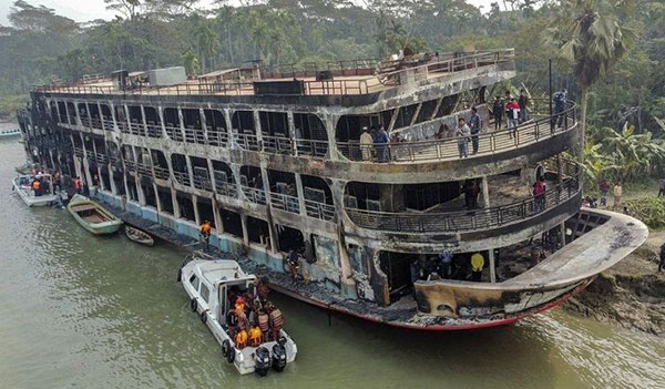 Bangladesh ferry fire: Dozens killed near Jhalakathi